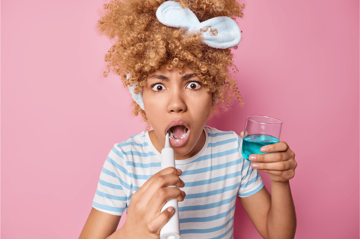 Natural remedies for bad breath laid out on a table