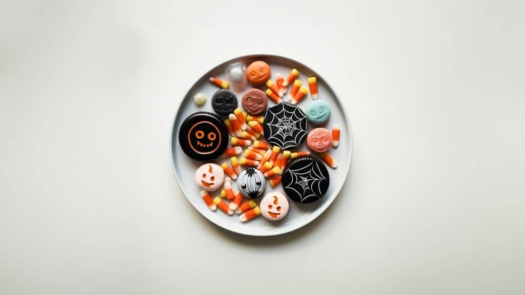 Enjoy Candy and Protect Your Teeth with Dental Hygiene Treatment!