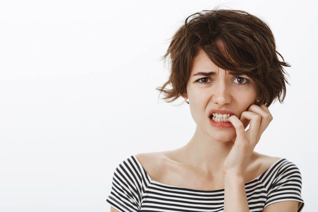 What are the Symptoms of Tooth Enamel Erosion